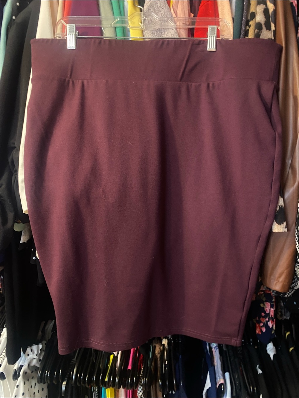 Women's Plum Stretch Pencil Skirt